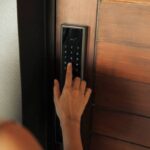 10 Astuces pour Rendre sa Porte d’Entrée Blindée Design et Glamour